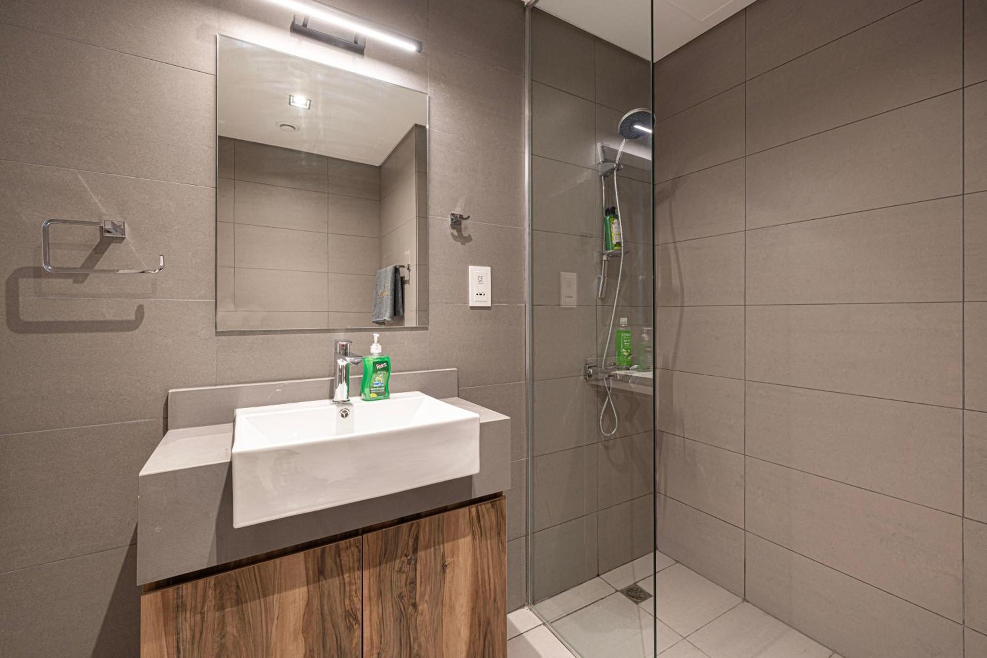 شقة 1br Private Poolview - Poolside Paradise الشارقة